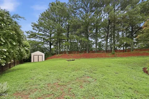 811 Teulon Way Apex NC 27502