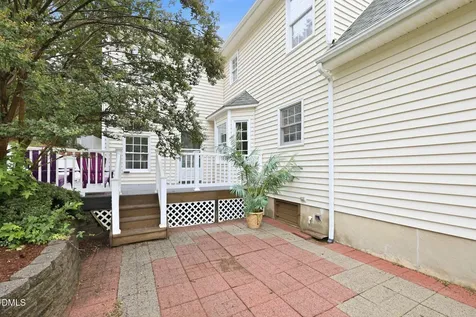 811 Teulon Way Apex NC 27502