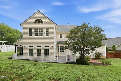 811 Teulon Way Apex NC 27502
