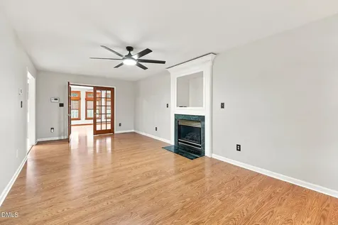 811 Teulon Way Apex NC 27502