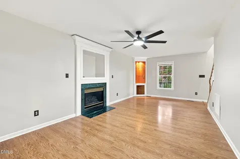 811 Teulon Way Apex NC 27502