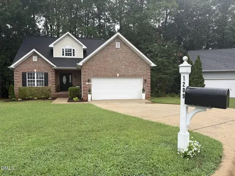 1209 Waterford Green Drive Apex NC 27502