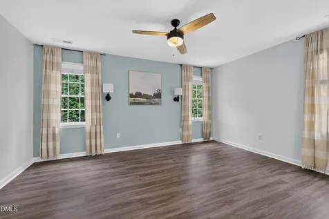 837 E Ivy Valley Drive Fuquay Varina NC 27526