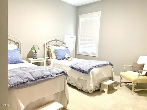 11821 Friendship Oak Trail Raleigh NC 27613