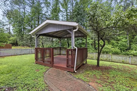 8 Cilantro Court Durham NC 27713