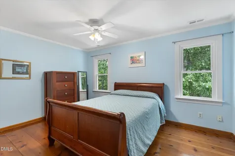 18 Surrey Lane Durham NC 27707