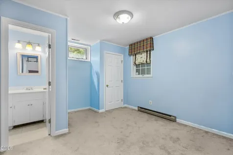 18 Surrey Lane Durham NC 27707