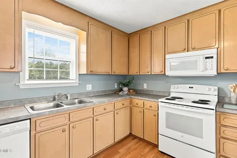 1312 Greenbranch Lane Raleigh NC 27603