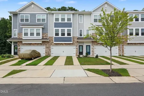 6903 Woodland Stream Place Raleigh NC 27616