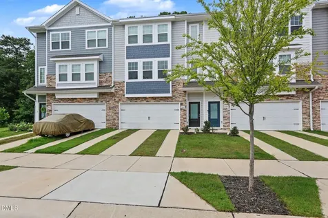 6903 Woodland Stream Place Raleigh NC 27616