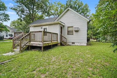 502 N Cypress Street Wendell NC 27591