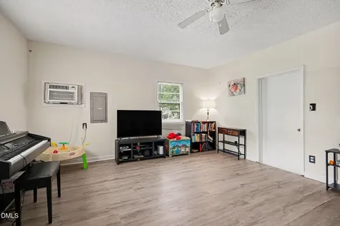 502 N Cypress Street Wendell NC 27591