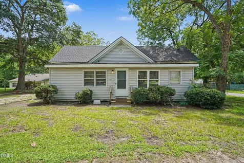 502 N Cypress Street Wendell NC 27591