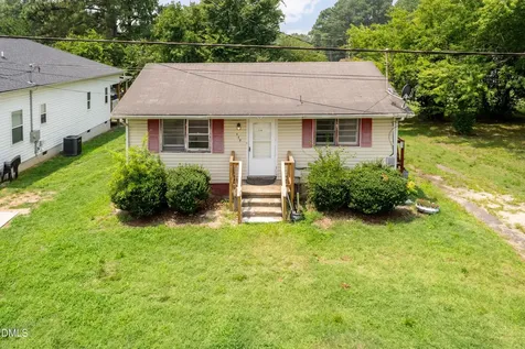 117 Warren Avenue Oxford NC 27565