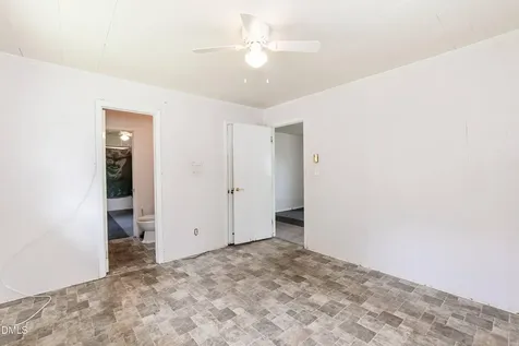 117 Warren Avenue Oxford NC 27565