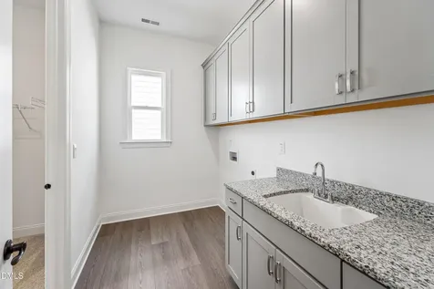 2408 Abbeyhill Drive Raleigh NC 27610