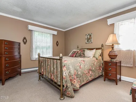 5317 Pine Drive Raleigh NC 27606