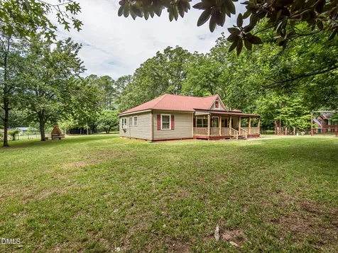 5317 Pine Drive Raleigh NC 27606