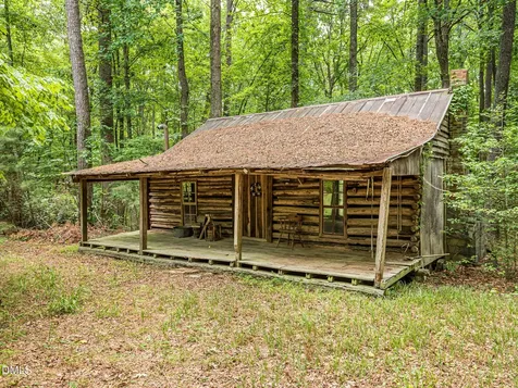 5317 Pine Drive Raleigh NC 27606
