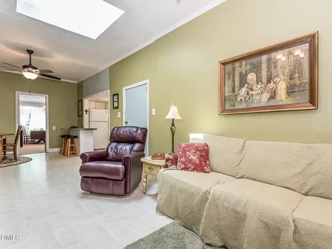 5317 Pine Drive Raleigh NC 27606