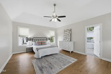 111 Burlingame Way Cary NC 27513
