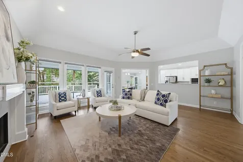 111 Burlingame Way Cary NC 27513