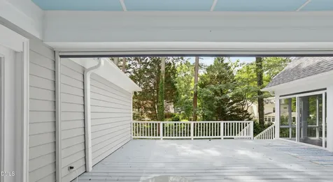 111 Burlingame Way Cary NC 27513