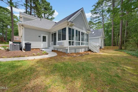 111 Burlingame Way Cary NC 27513