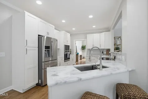111 Burlingame Way Cary NC 27513