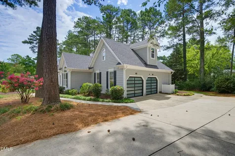 111 Burlingame Way Cary NC 27513