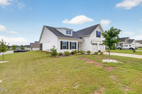 44 Heartleaf Square Youngsville NC 27596