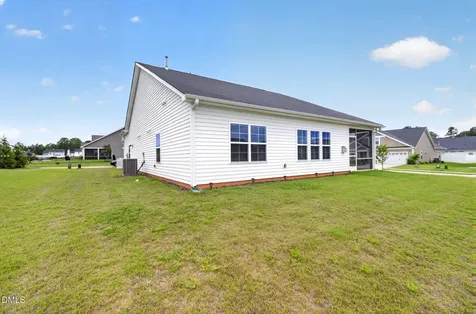 44 Heartleaf Square Youngsville NC 27596