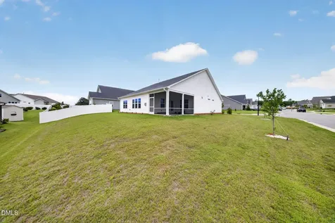 44 Heartleaf Square Youngsville NC 27596