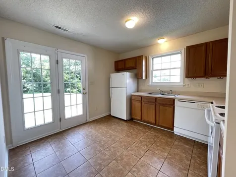 816 Elkhart Drive Raleigh NC 27610