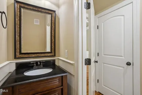 1220 Fanning Drive Wake Forest NC 27587