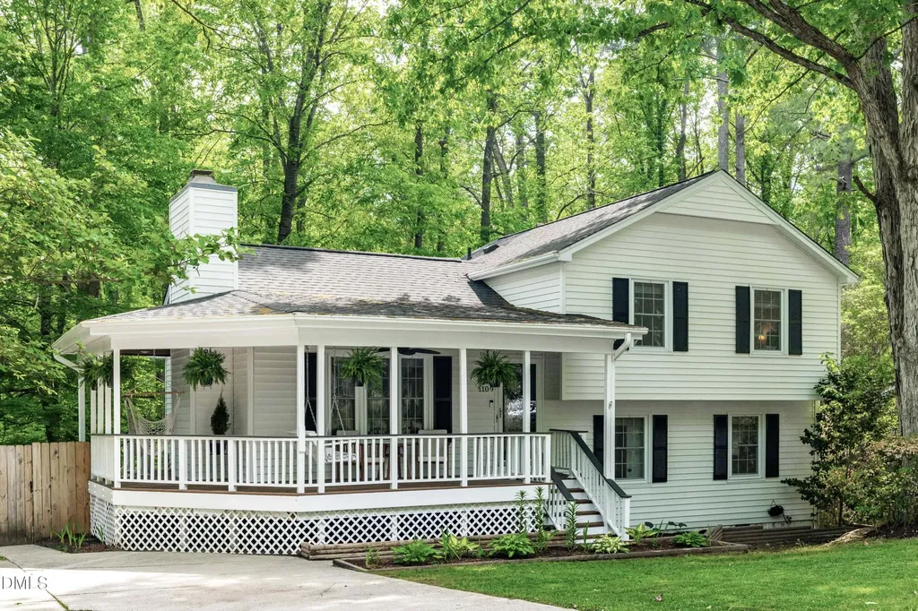 1109 Theresa Court Raleigh NC 27615