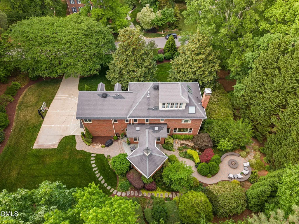 116 Grosvenor Drive Raleigh NC 27615