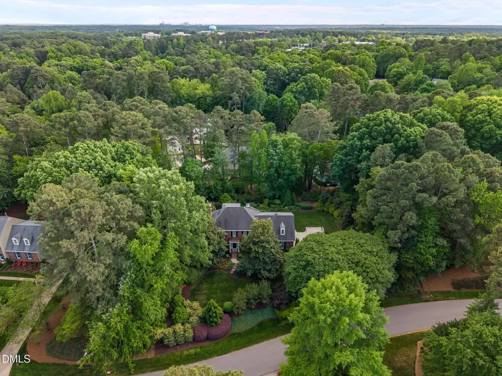 116 Grosvenor Drive Raleigh NC 27615