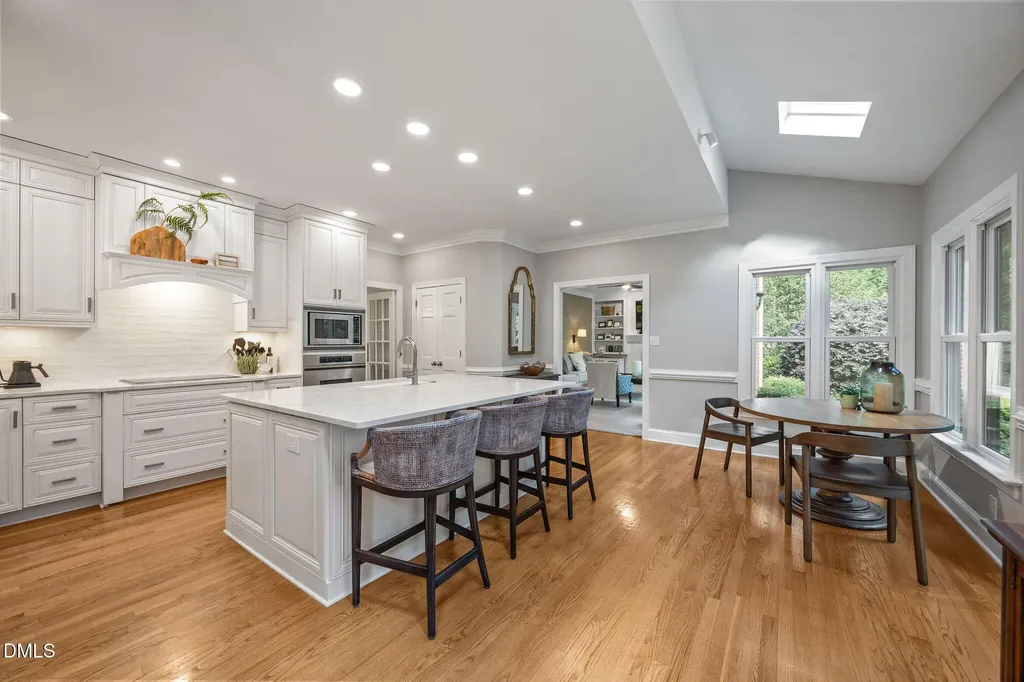 116 Grosvenor Drive Raleigh NC 27615