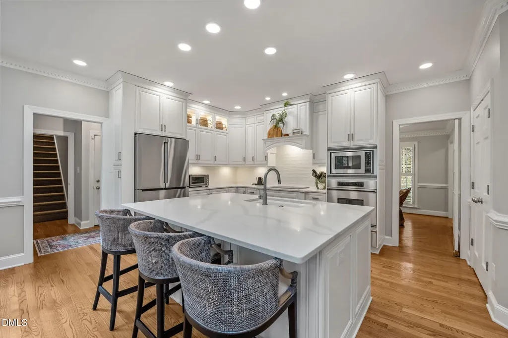 116 Grosvenor Drive Raleigh NC 27615