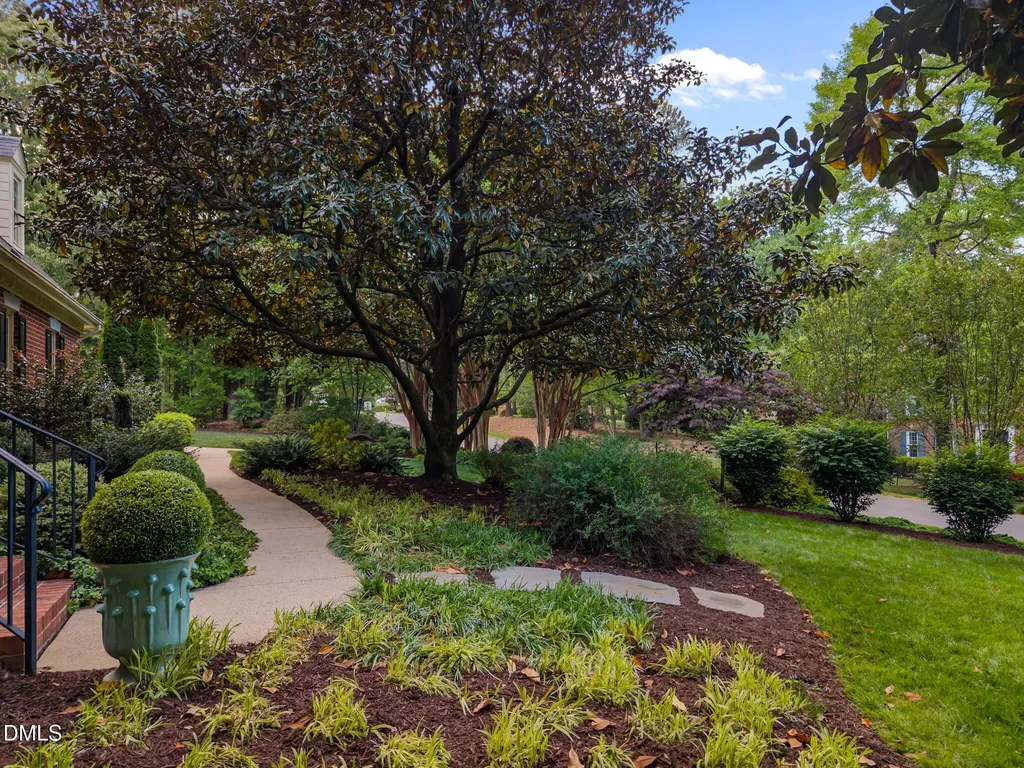 116 Grosvenor Drive Raleigh NC 27615