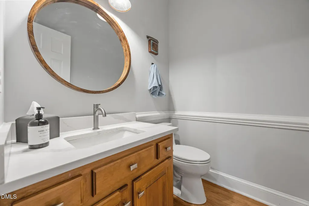 116 Grosvenor Drive Raleigh NC 27615
