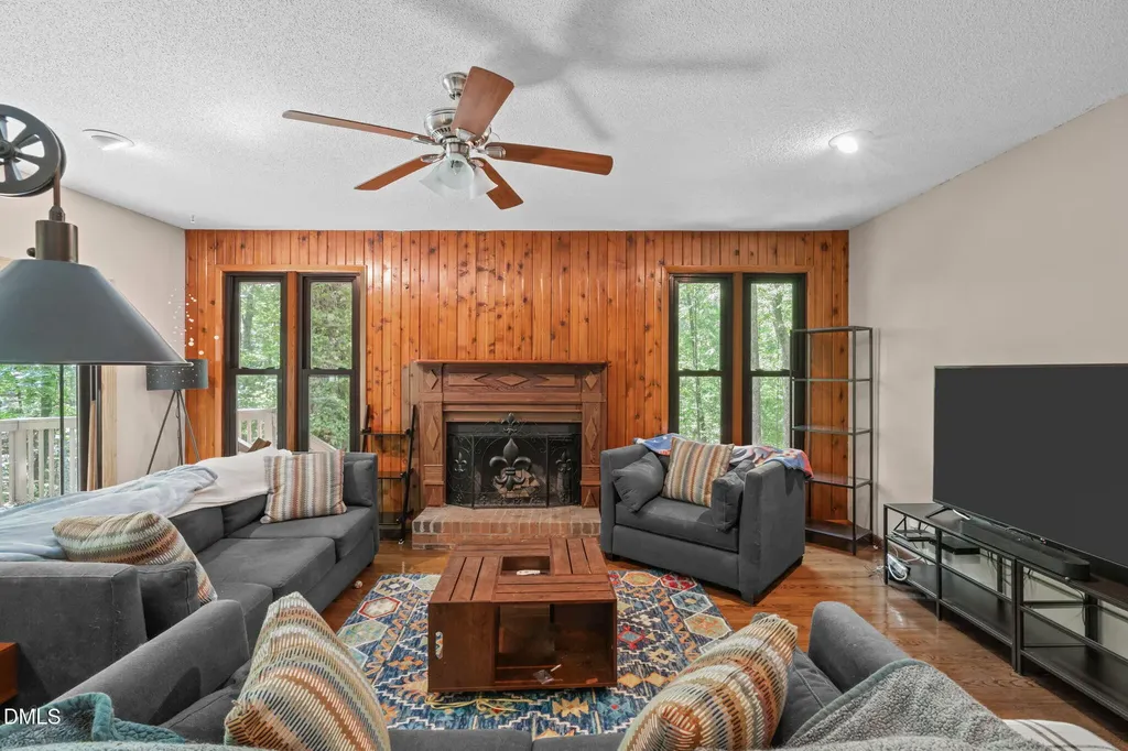 5421 Hideaway Drive Chapel Hill NC 27516