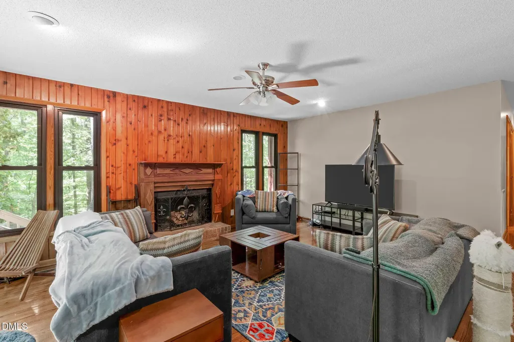 5421 Hideaway Drive Chapel Hill NC 27516