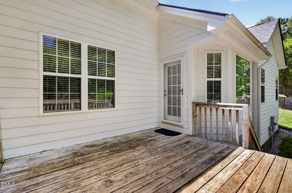 59 Ariel Court Clayton NC 27520