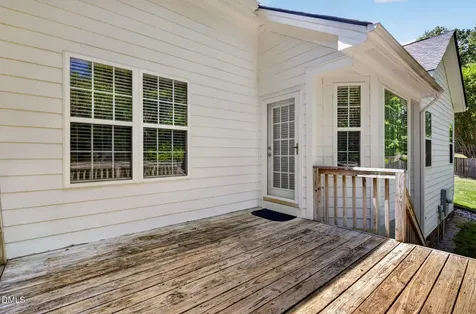 59 Ariel Court Clayton NC 27520