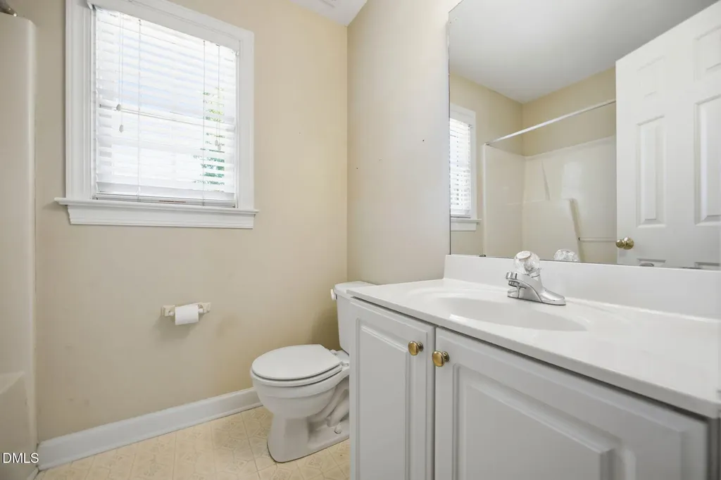4107 Breadfruit Court Raleigh NC 27616