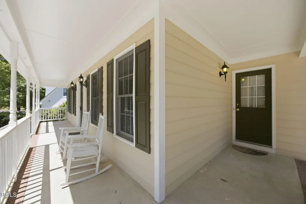 4107 Breadfruit Court Raleigh NC 27616