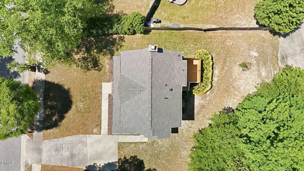 4107 Breadfruit Court Raleigh NC 27616