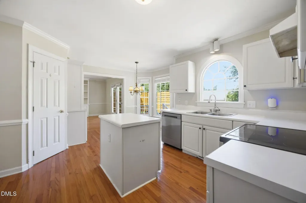 4107 Breadfruit Court Raleigh NC 27616
